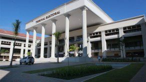 Siguen las críticas por sustracción de datos del TE