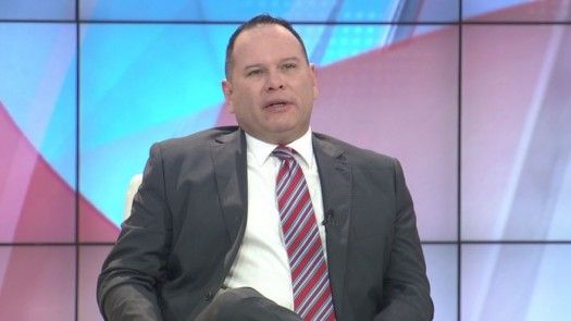 Para Enrique Flores es necesario reforma de estatutos del PRD