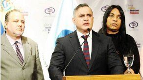 Fiscalía imputó a dos militares por muerte de oficial detenido en Venezuela