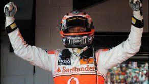 El finlandés Kovalainen logra su primera pole