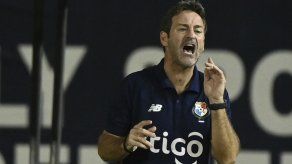 El director técnico de la selección de Panamá, Thomas Christiansen, durante el partido ante República Dominicana.
