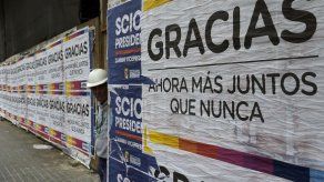 El voto en conciencia del papa irrumpe en final de campaña en Argentina