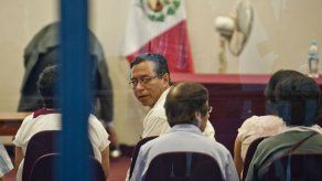 Juez ordena traslado de excabecillas de guerrilla en Perú de base militar a cárcel común