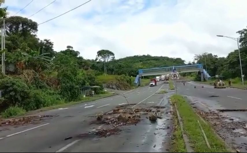 En Viguí se reabrió la vía Interamericana.