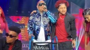 Japanese sorprende y causa revuelo con su aparición en la Teletón 20-30 de Panamá