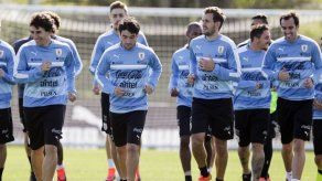 Tabárez a los uruguayos: no se confíen con Venezuela