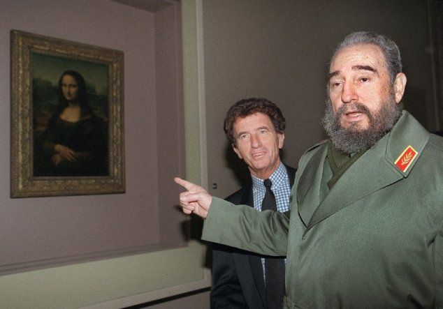 El líder cubano Fidel Castro junto a personalidades del mundo