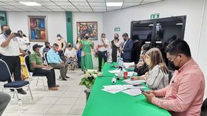 Autoridades del Meduca se reúnen con asociación de educadores de Chiriquí