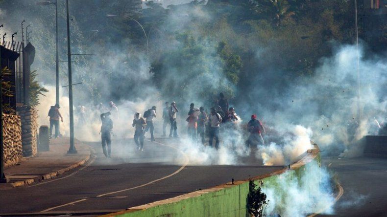 ¿Por qué Maduro y oposición no logran dialogar ante protestas en Venezuela?