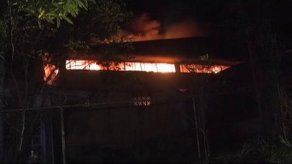 Incendio en fábrica de Villa Zaíta deja pérdida de miles