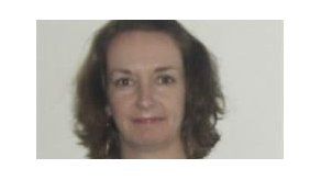 Paciente de ébola británica es transferida a Londres