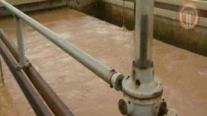 Unos 800 mil panameños sufren sin agua por fallo en planta