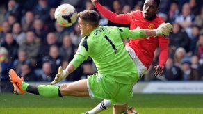 Manchester United derrota 3-0 al West Bromwich y se acerca a Europa