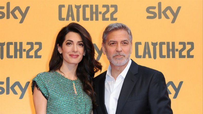 George Clooney enseña a sus hijos a gastar bromas pesadas a su madre