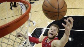 Griffin de los Clippers será operado de la rodilla izquierda