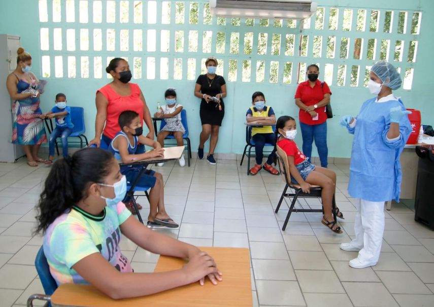 La vacunación con dosis pediátricas será llevada a los centros comerciales donde se están aplicando las vacunas anticovid.