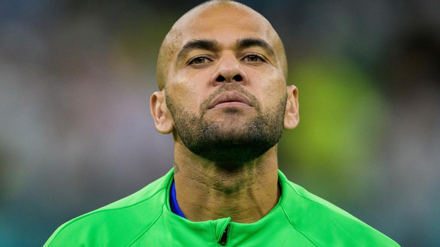 Dani Alves: ¿Por qué aceptó el juicio por violación en su contra?