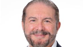 Roberto Henríquez representará a Ricardo Martinelli en reunión de la CSS.