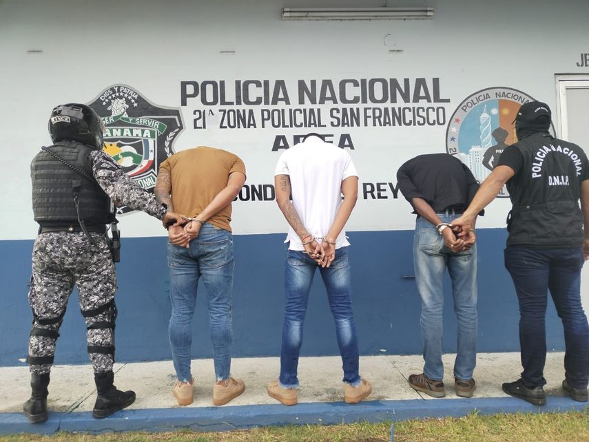 Los capturados serán puestos a órdenes de las autoridades para las investigaciones correspondientes.&nbsp;