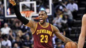 LeBron quiere jugar los 82 partidos de la temporada