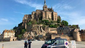 Francia: Arrestan a sospechoso de amenazas a abadía