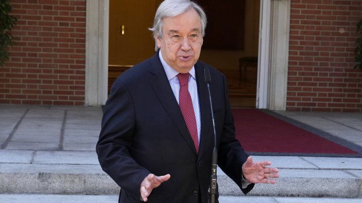 Guterres recordó “el llamado tradicional a silenciar las armas mientras se realizan los Juegos”, y expresó esperanza en que esto pueda llevar al final de los conflictos. Guterres recordó “el llamado tradicional a silenciar las armas mientras se realizan los Juegos”, y expresó esperanza en que esto pueda llevar al final de los conflictos.