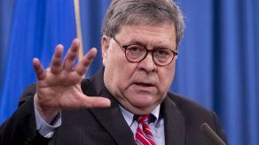 William Barr acusa a Trump de traicionar su puesto