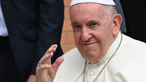 Papa Francisco: ¿Qué afección lo mantiene delicado de salud?