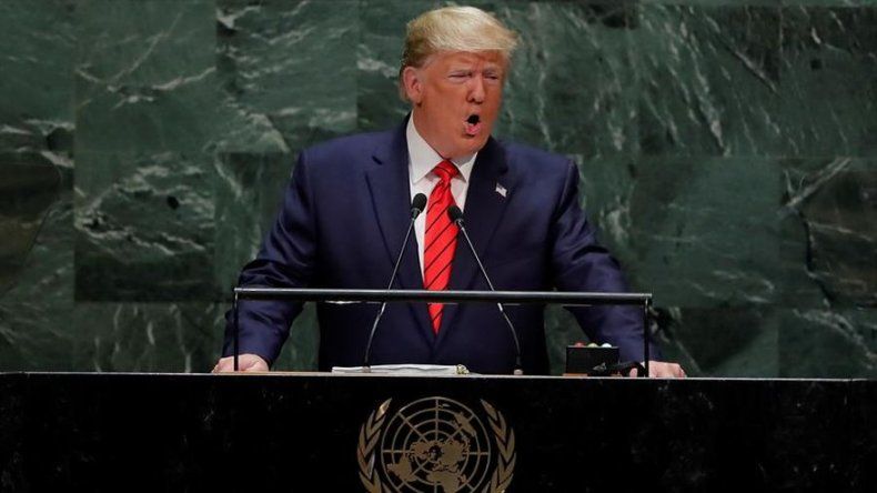 Trump dice que EEUU sigue muy de cerca la situación en Venezuela