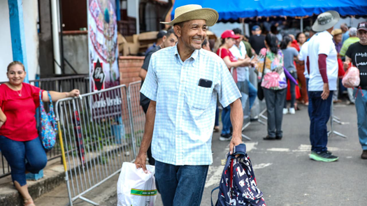 Naviferias en Guararé 2025. Naviferias en Guararé 2025.