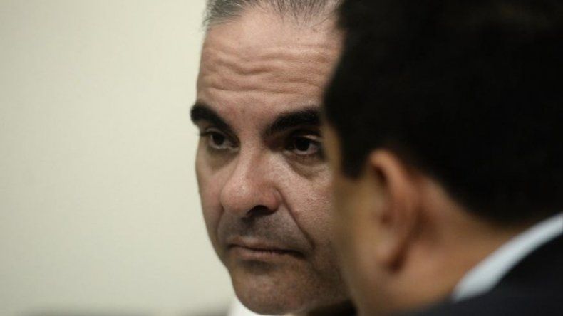 Defensa de expresidente salvadoreño Saca niega nuevo delito de lavado dinero