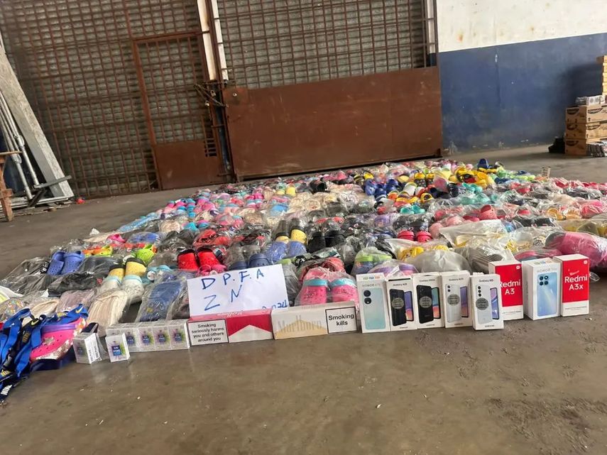 Aduanas realiza operativos en comunidades de Colón&nbsp;