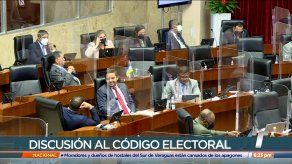 Avanza discusión en segundo debate sobre Reformas Electorales