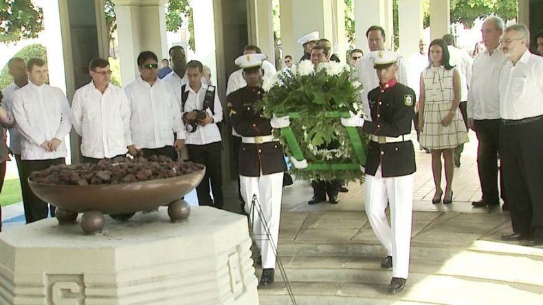 Realizan actos conmemorativos por gesta patriótica del 9 de enero de 1964