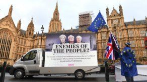 El Parlamento británico fuerza a May a someter el brexit a votación