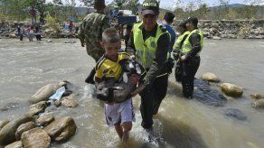 Colombia culmina atención humanitaria a expulsados de Venezuela