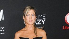 Jennifer Aniston aún conserva la ropa que llevó en su adolescencia
