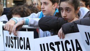 Renuevan clamor por justicia a 20 años del mayor atentado en Argentina