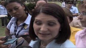 Primera Dama pide respeto a Alvin Weeden