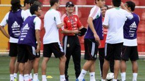 México busca mantener cima del hexagonal de la Concacaf ante Panamá