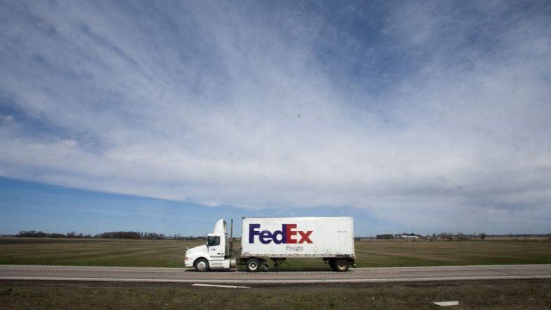 EEUU acusa FedEx de vender medicamentos sin receta