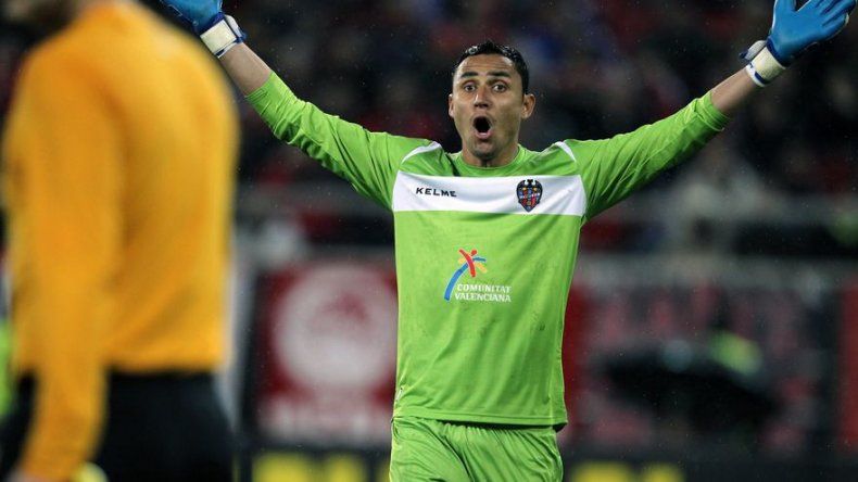 Keylor Navas supera el reconocimiento médico con el Real Madrid