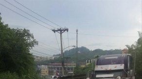 Dos camiones colisionaron en Vía Centenario