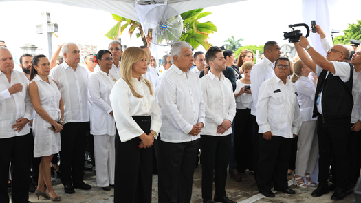 Presidente Mulino conmemora el Día de los Difuntos