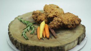 Chombi Chicken - Jenny Guerra