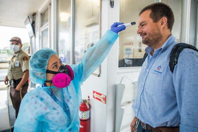 Canal de Panamá mantiene su tránsito protegiendo a su fuerza laboral