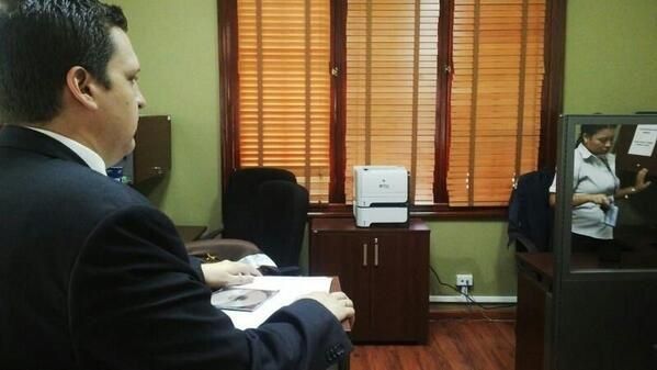 Presentan denuncia ante la Procuraduría contra el Fiscal Electoral