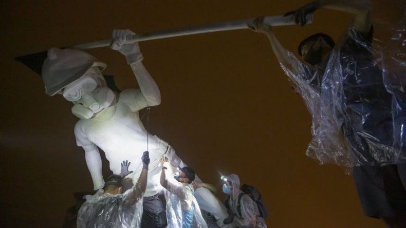 Los manifestantes en Hong Kong cambian de táctica