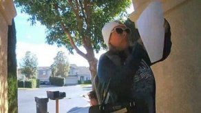 Detienen mujer sospechosa de enviar cartas racistas contra minorías en EEUU