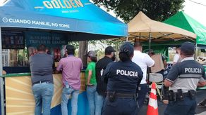 MINSA inspecciona puestos alimentos en operativo del Carnaval de la Cinta Costera